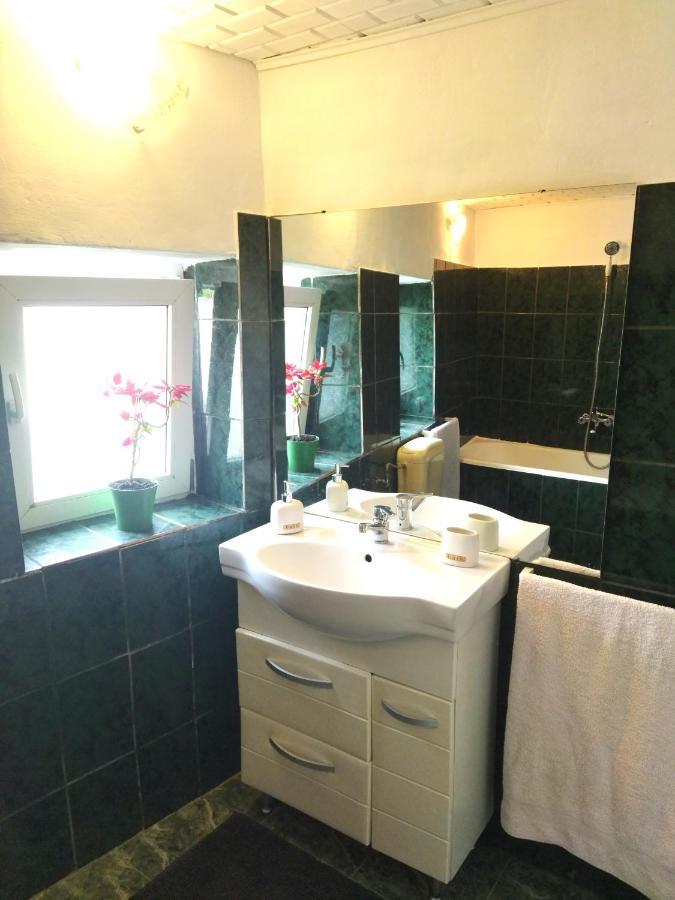 Villa Casa Din Coltul Cetatii à Hărman Extérieur photo